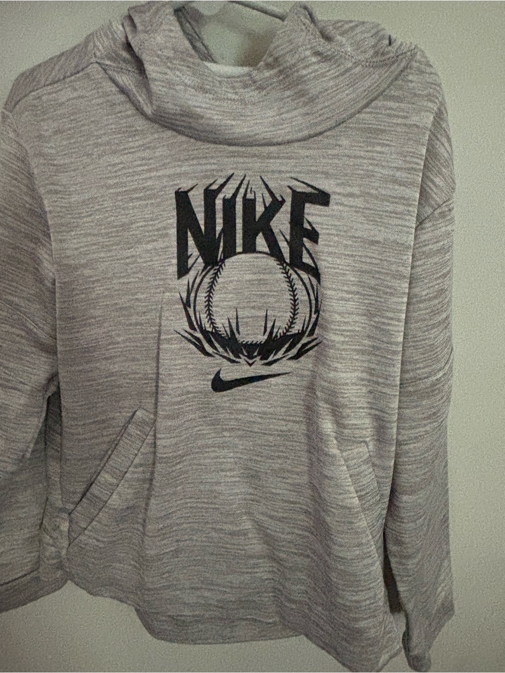 Boys Nike Gray Heather Hoodie with Baseball ⚾️ Logo ALSO ON De POP